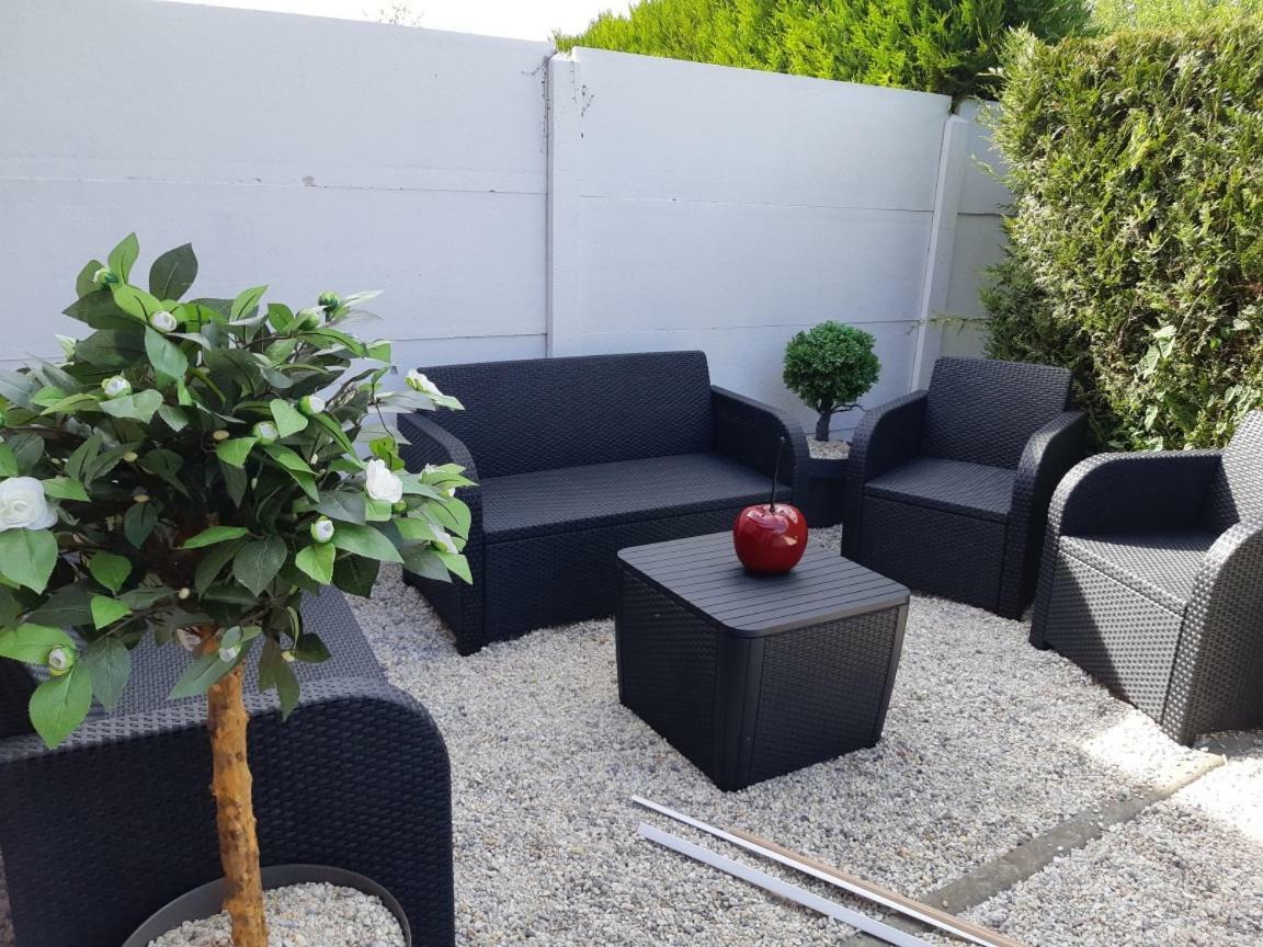 Cosy Maison 3 Chambres Honfleur Jardin, Parking Prive Et Jacuzzi エクステリア 写真