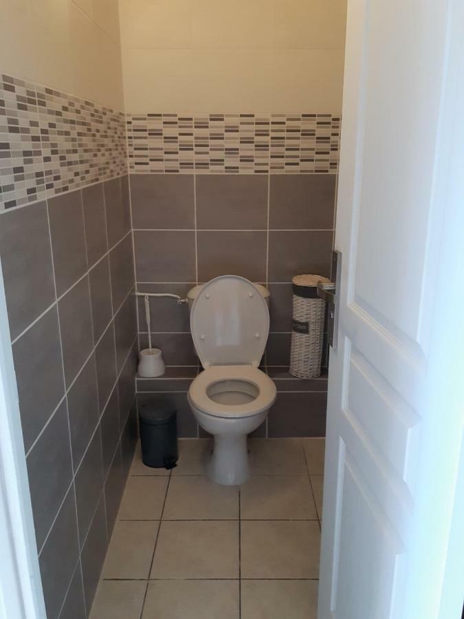 Cosy Maison 3 Chambres Honfleur Jardin, Parking Prive Et Jacuzzi エクステリア 写真